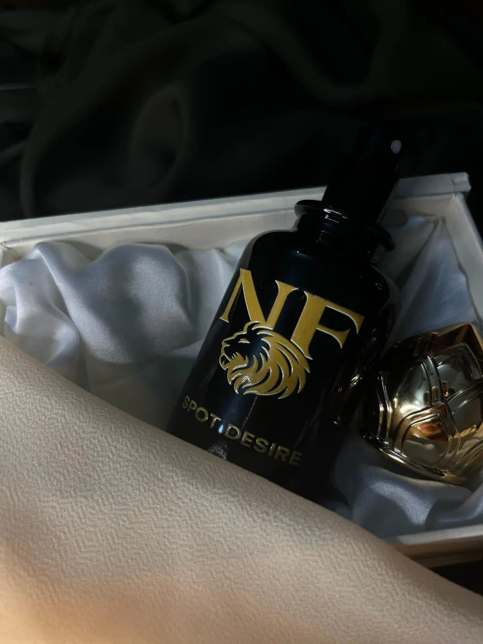  -  Spot Desire -  NF Collection
